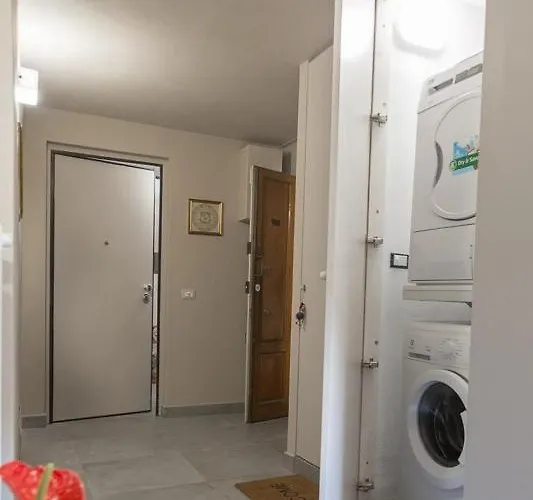 Pitti Flats Serragli Апартаменты Флоренция