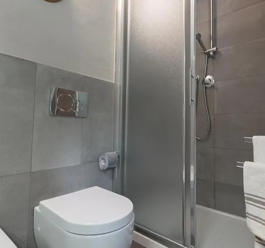 Pitti Flats Serragli * Флоренция