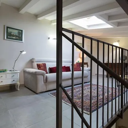 Pitti Flats Serragli *