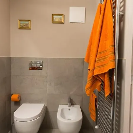 Pitti Flats Serragli Daire