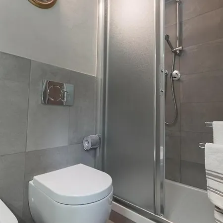 Pitti Flats Serragli * Φλωρεντία