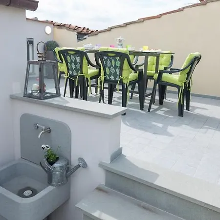 Daire Pitti Flats Serragli